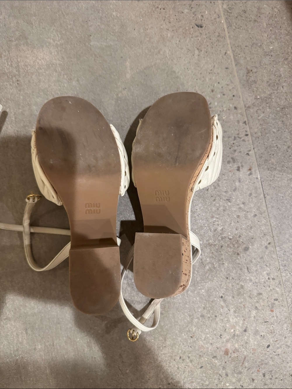 Miu Miu Cream Quilted Cork Wedge Sandals with Gold Logo - Picture 4 of 6